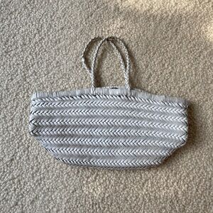 Dragon Diffusion Triple Jump Small Basket Bag White